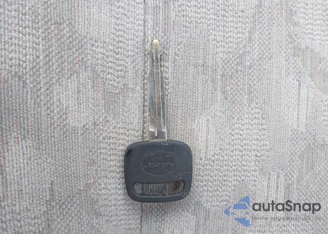 1998 Toyota Corolla Le from USA, damaged, VIN 2T1BR18E9WC052651